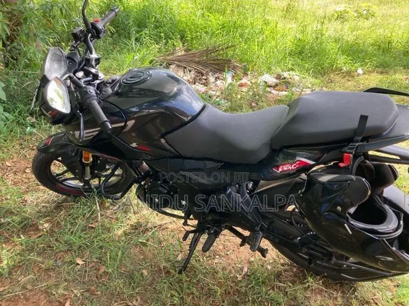 Bajaj Pulsar N160 2026