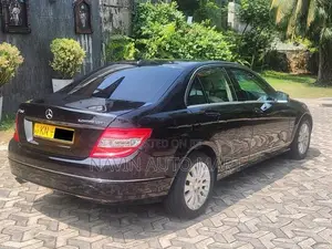 Mercedes Benz C180 2010
