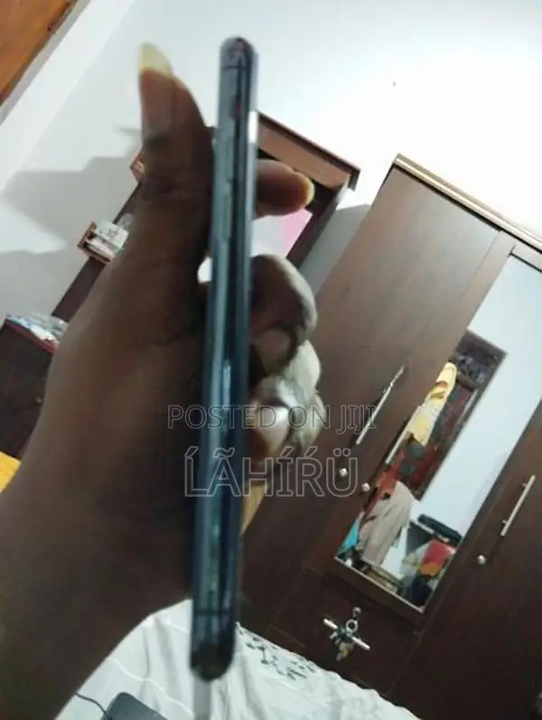 Apple iPhone 11 Pro I phone (Used)