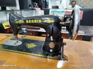 Singer Normal Zigzag Machine