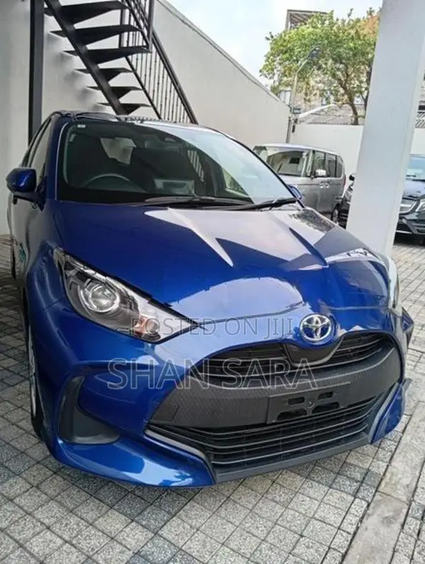 Toyota Yaris x limited 2023