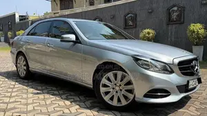 Mercedes Benz E220 2013