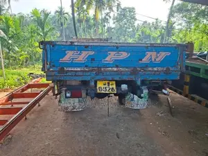 Isuzu Elf 1997