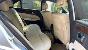 Mercedes Benz E220 2013
