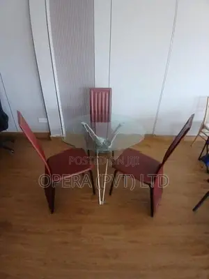 Round Table with Chairs