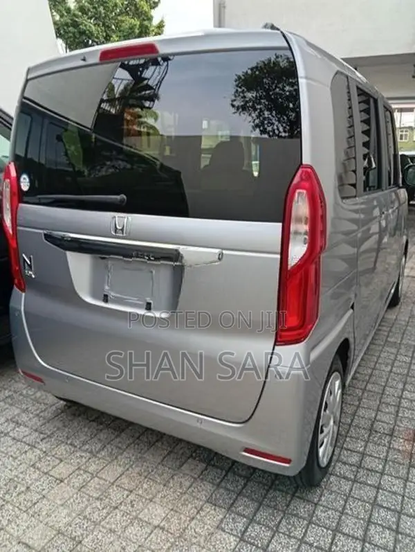 Honda N-Box G 2023