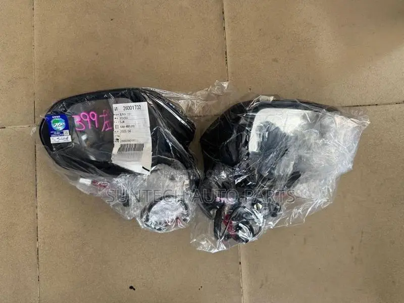 Yaris Cross MXPJ10 Side Mirror