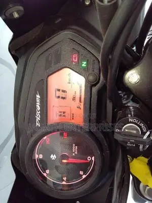 Bajaj Discover 125 Black metallic 2026