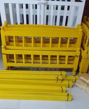Actonia Bed