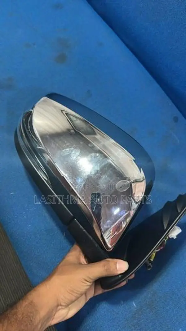Hilux Revo Side Mirror (2024)