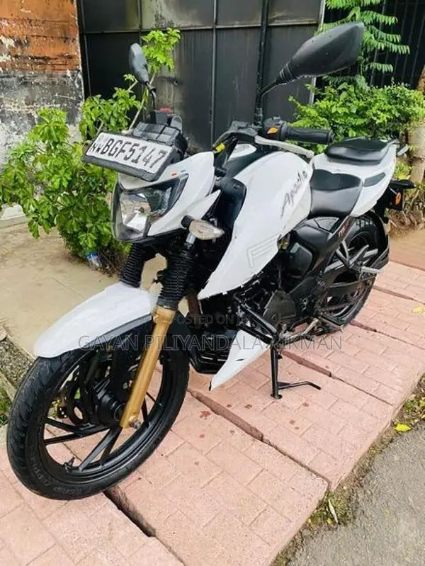 TVS Apache RTR 200 2017