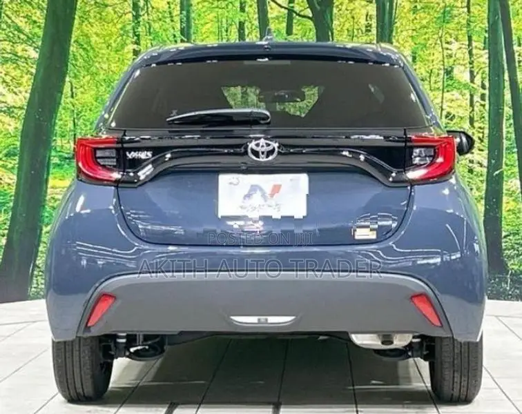 Toyota Yaris G 2025