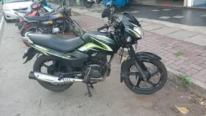 TVS Metro 2016