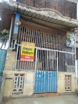 House & Shop for Sale – Prime Location in Sammanthurai Town