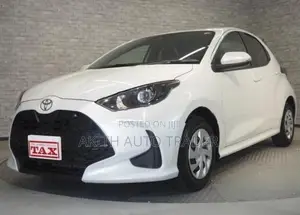 Toyota Yaris G 2024