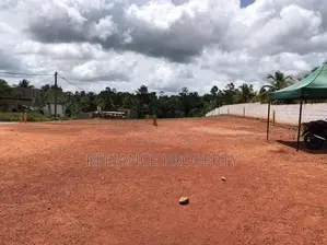 කොට්ටාව - මොරගහහේන ප්‍රධාන මාර්ගයට අතේ දුරින් ඉඩම්