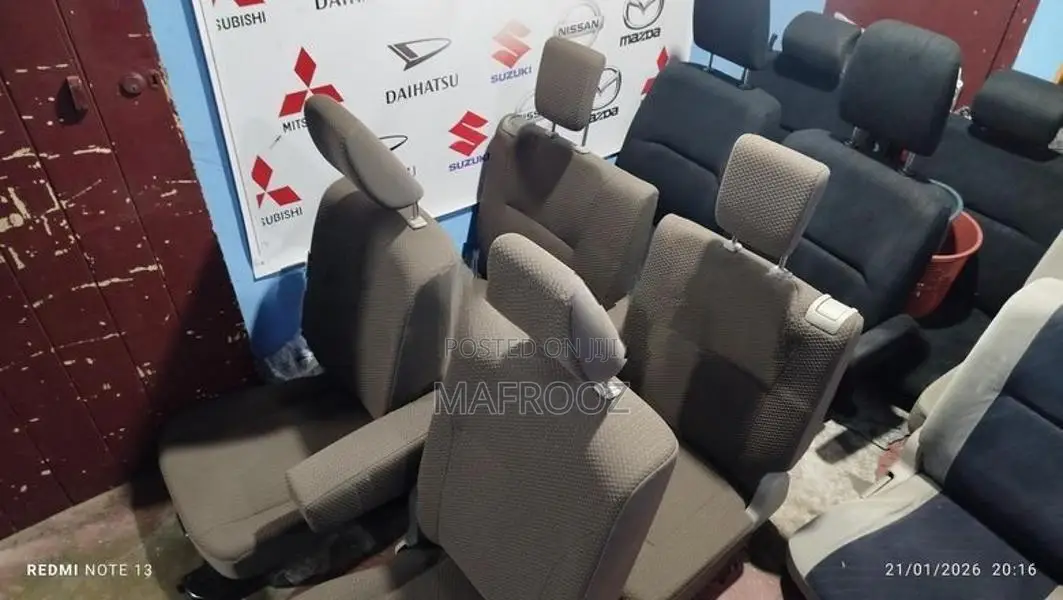 Suzuki Every DA17 Full Join Bucket Seat Set