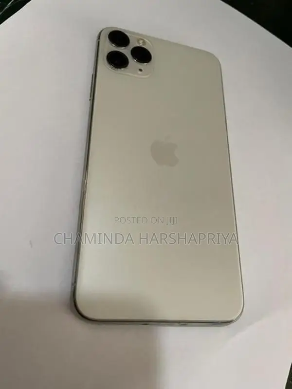 Apple iPhone 11 Pro Max 64GB (Used)