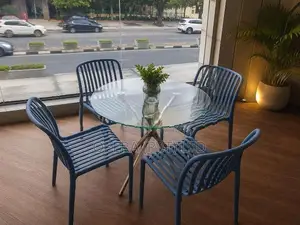 Coffee Table with chairs ☕