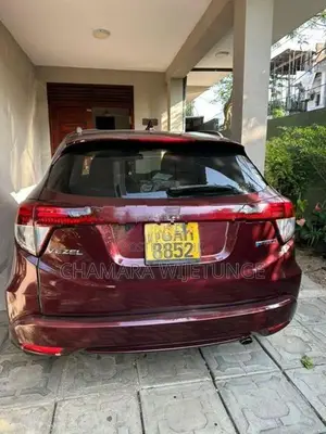 Honda Vezel 2016