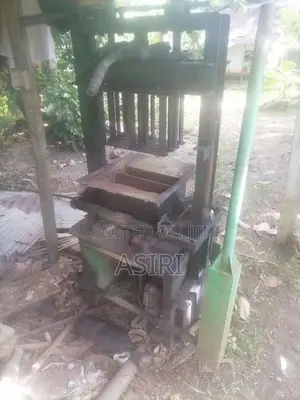 Block Gal Machine