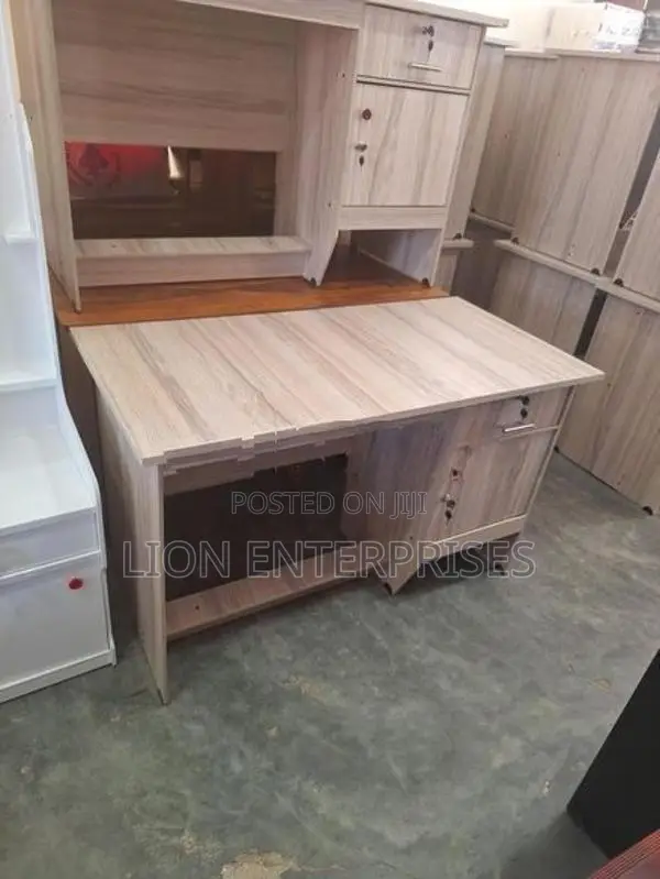 Melamine Office Tables 4×2 Ft