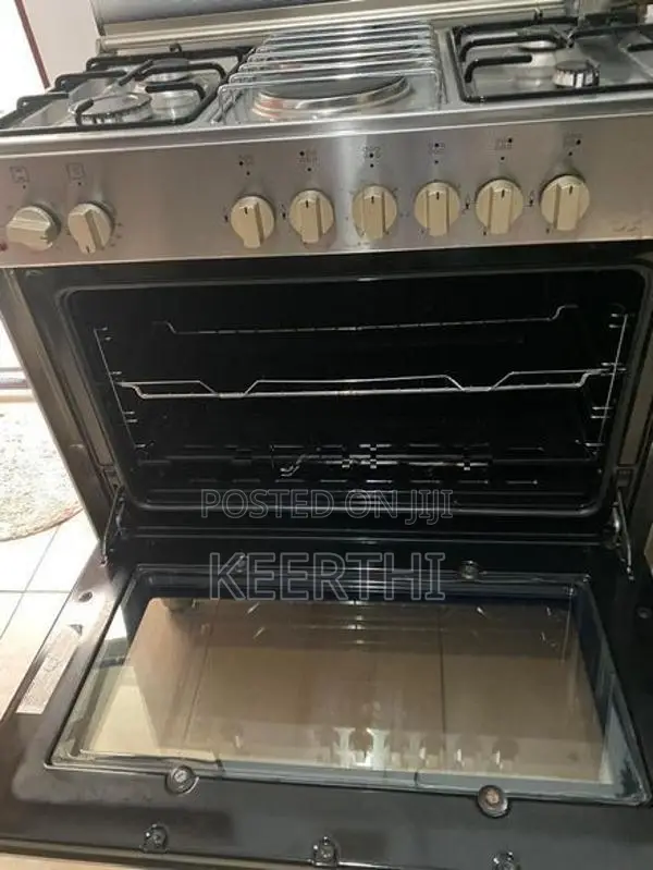 Elba Oven with 4-Burner Stove