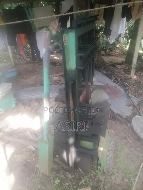 Block Gal Machine