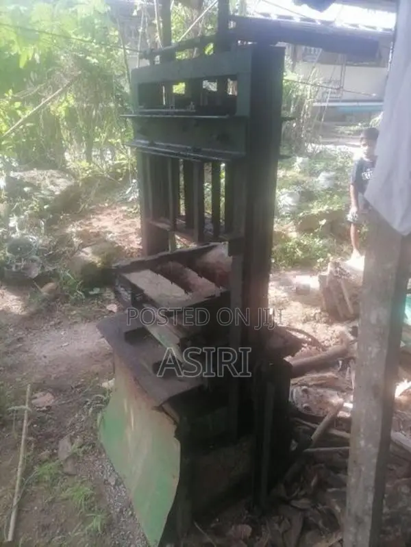 Block Gal Machine