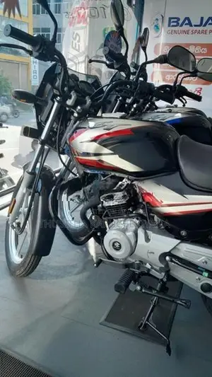 Bajaj CT100 2026