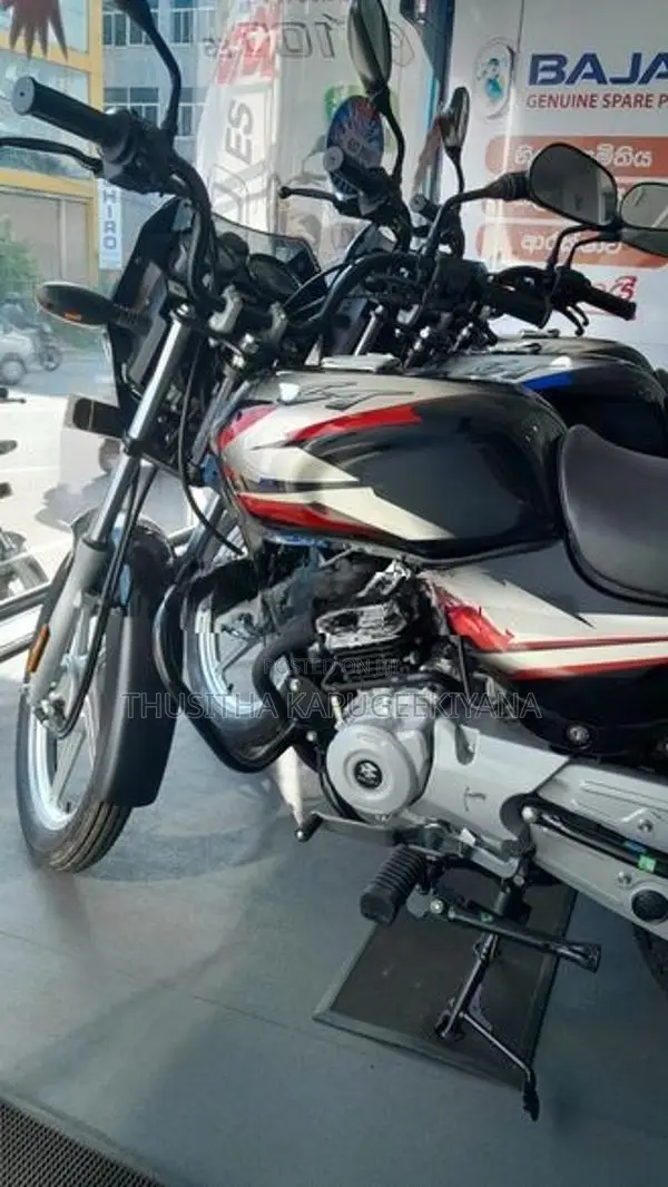 Bajaj CT100 2026