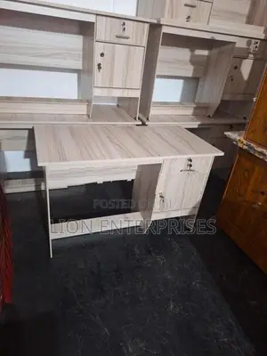 4×2 Office Tables