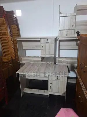 4×2 Office Tables