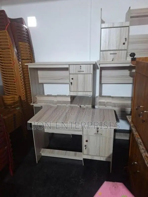 4×2 Office Tables