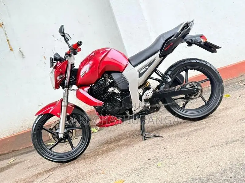 Yamaha FZ WE - 4352 2010
