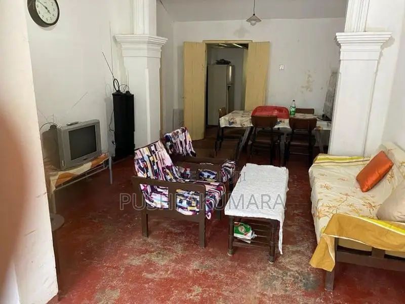 House for Sale in Boralesgamuwa (FILE NO -2844B)