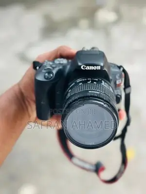 Canon Kiss X9