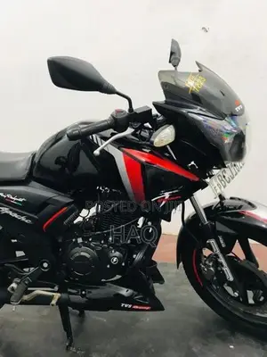 TVS Apache RTR 160 2015