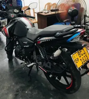 TVS Apache RTR 160 2015