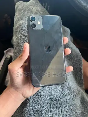Apple iPhone 11 (Used)