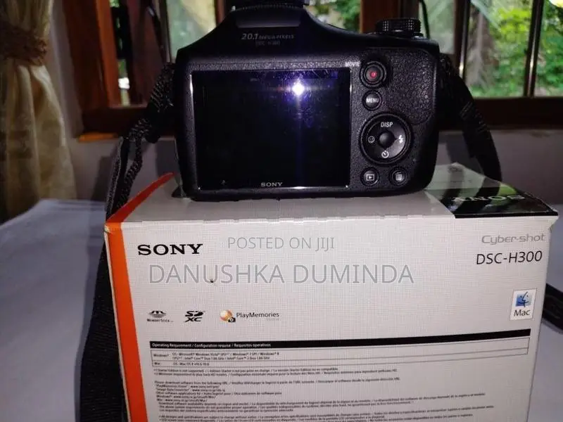 DSC - H300 sony camera