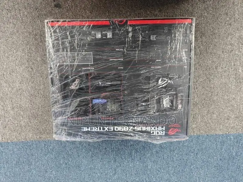 ASUS ROG Maximus Z890 Extreme Motherboard