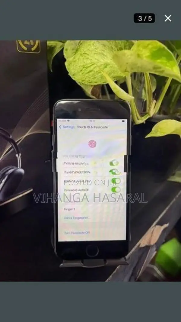 Apple iPhone 8 (Used)