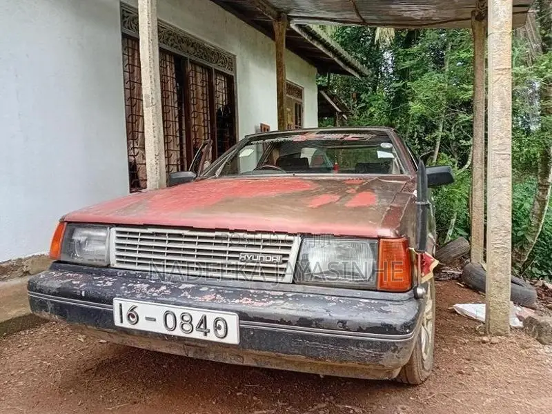 Hyundai Stellar 1989