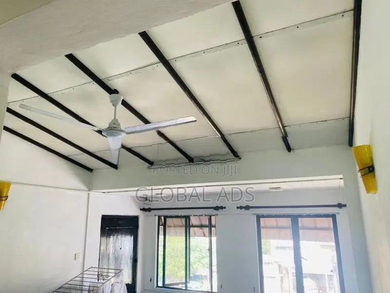 Flat House For Sale in Elvitigala – Colombo 5