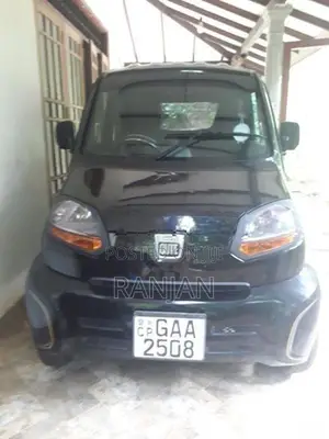 Bajaj Qute 2020