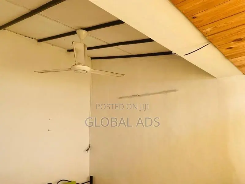 Flat House For Sale in Elvitigala – Colombo 5