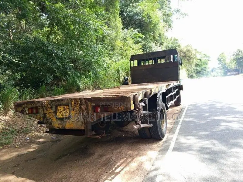 Ashok Leyland Tusker 2004