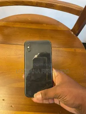Apple iPhone X (Used)