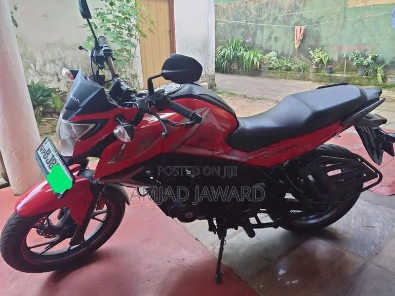 Honda CB Hornet 2019